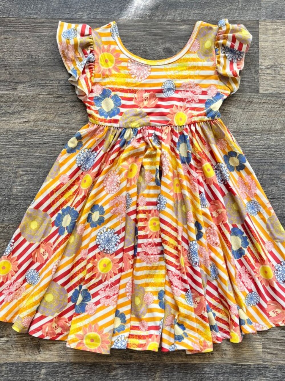 NWT Dot Dot Smile Flutter Sleeve Twirl Dress Sunshine Flower Meadow 3/4